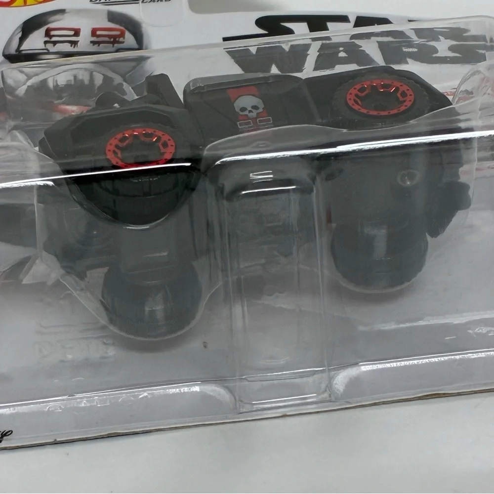 Hot Wheels Star Wars The Bad Batch Wrecker Character Car GJH91 2020 NEW